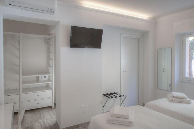 Rione San Carlo Hotel Финале Лигуре Екстериор снимка